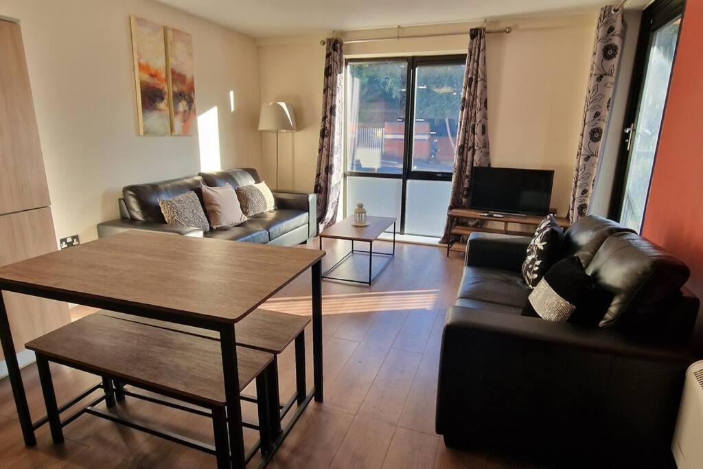 2 Bedroom Apartment Central Birmingham City Centre Luaran gambar